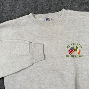 Vintage American Knitwear Crewneck Medium Gray My Country My Heritage Flaw Men's